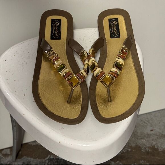 Grandco sandals for women size 8 great condition - Picture 1 of 6